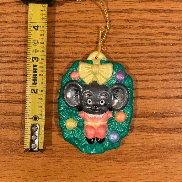 VINTAGE HANDMADE CERAMIC CHRISTMAS ORNAMENT, MOUSE ON A WREATH - Picture 3 of 4